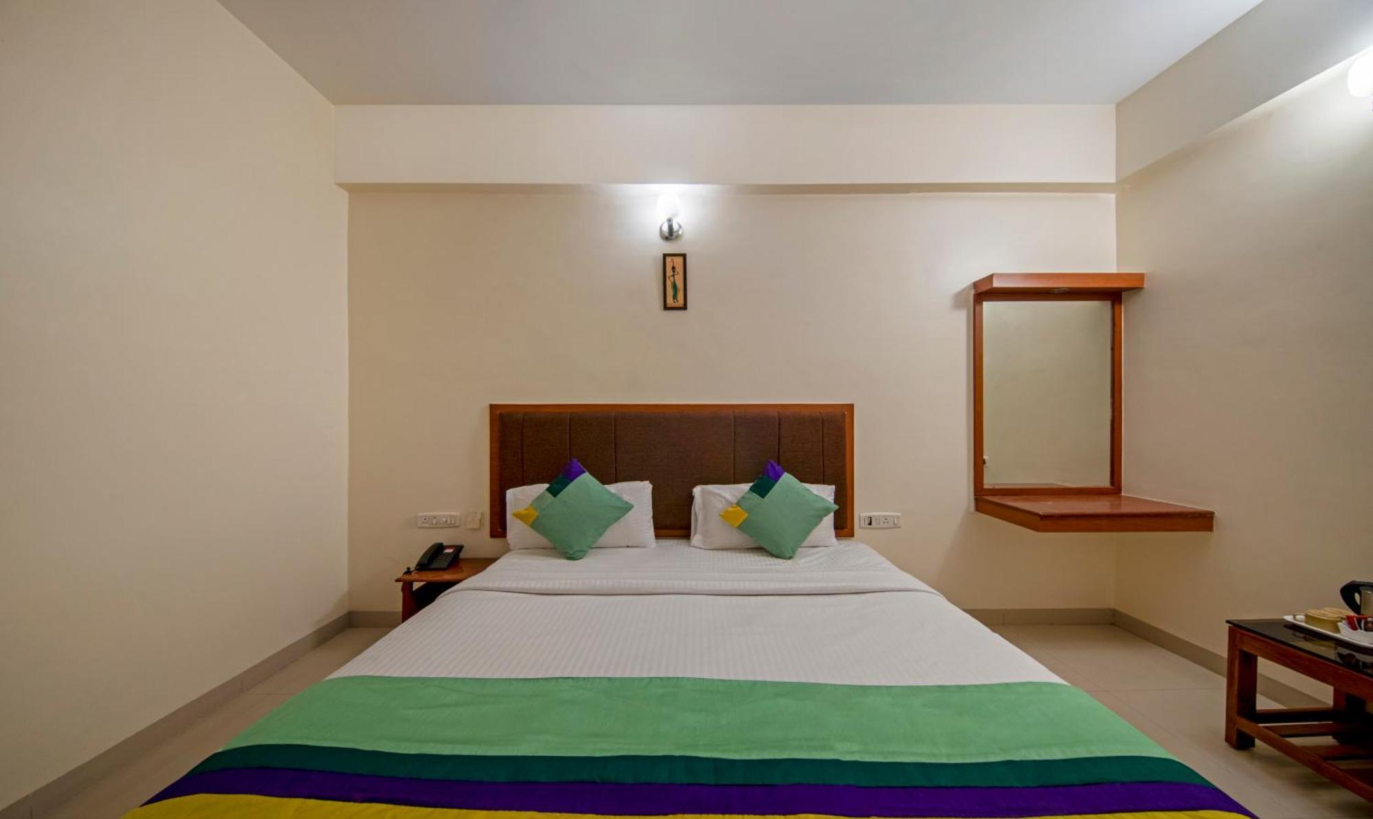Treebo Sam Residency Ξενοδοχείο Κοϊμπατόρε Εξωτερικό φωτογραφία