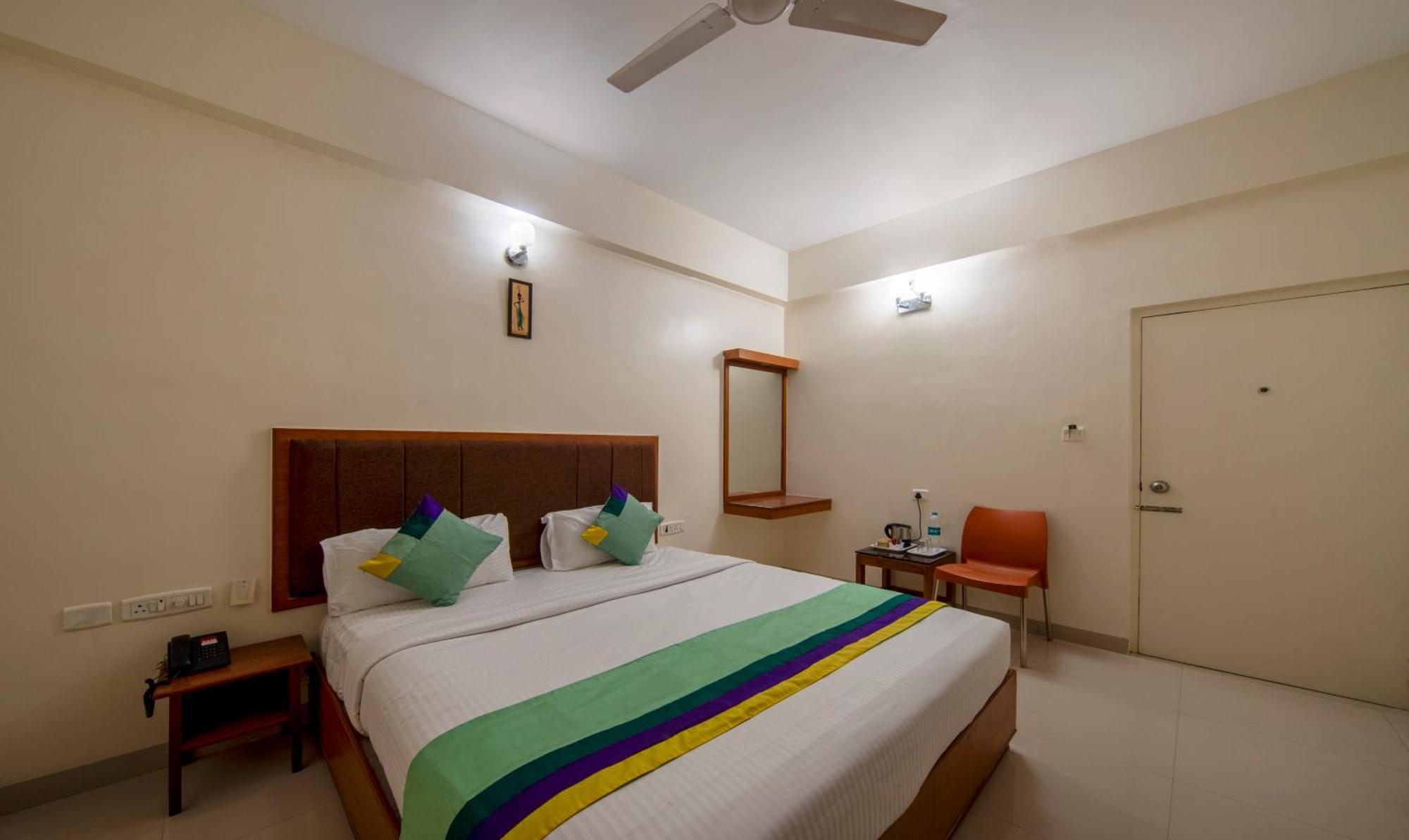 Treebo Sam Residency Ξενοδοχείο Κοϊμπατόρε Εξωτερικό φωτογραφία