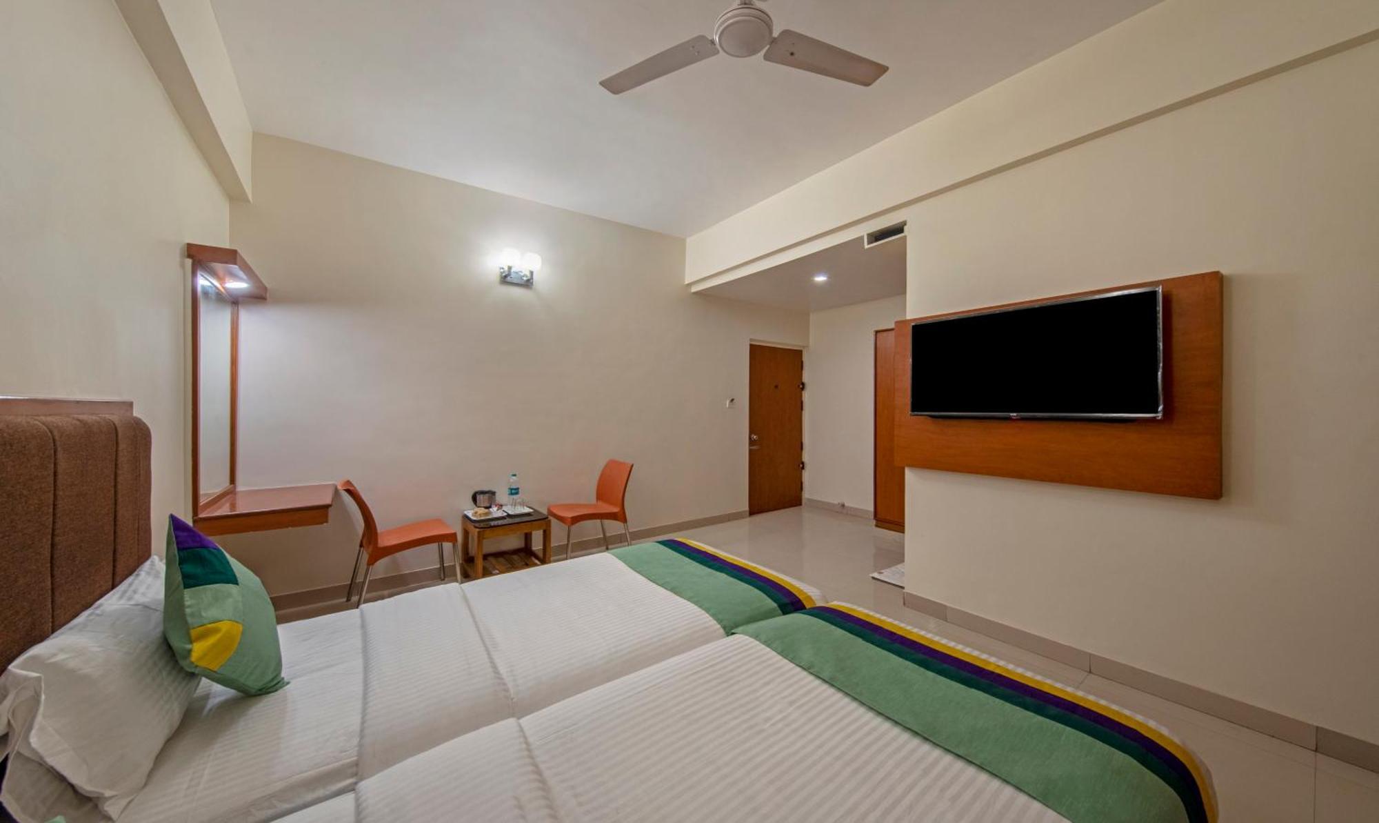 Treebo Sam Residency Ξενοδοχείο Κοϊμπατόρε Εξωτερικό φωτογραφία
