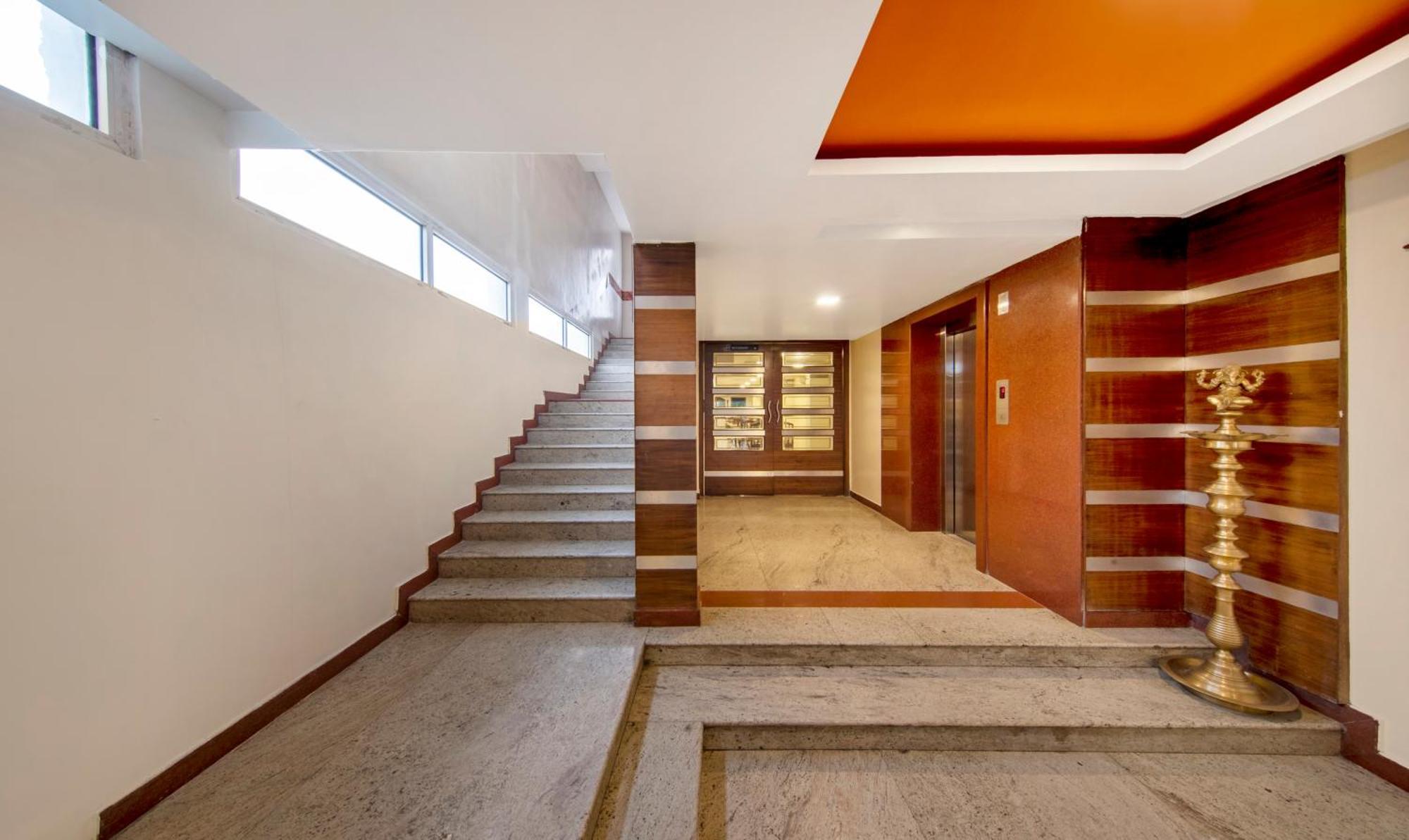 Treebo Sam Residency Ξενοδοχείο Κοϊμπατόρε Εξωτερικό φωτογραφία