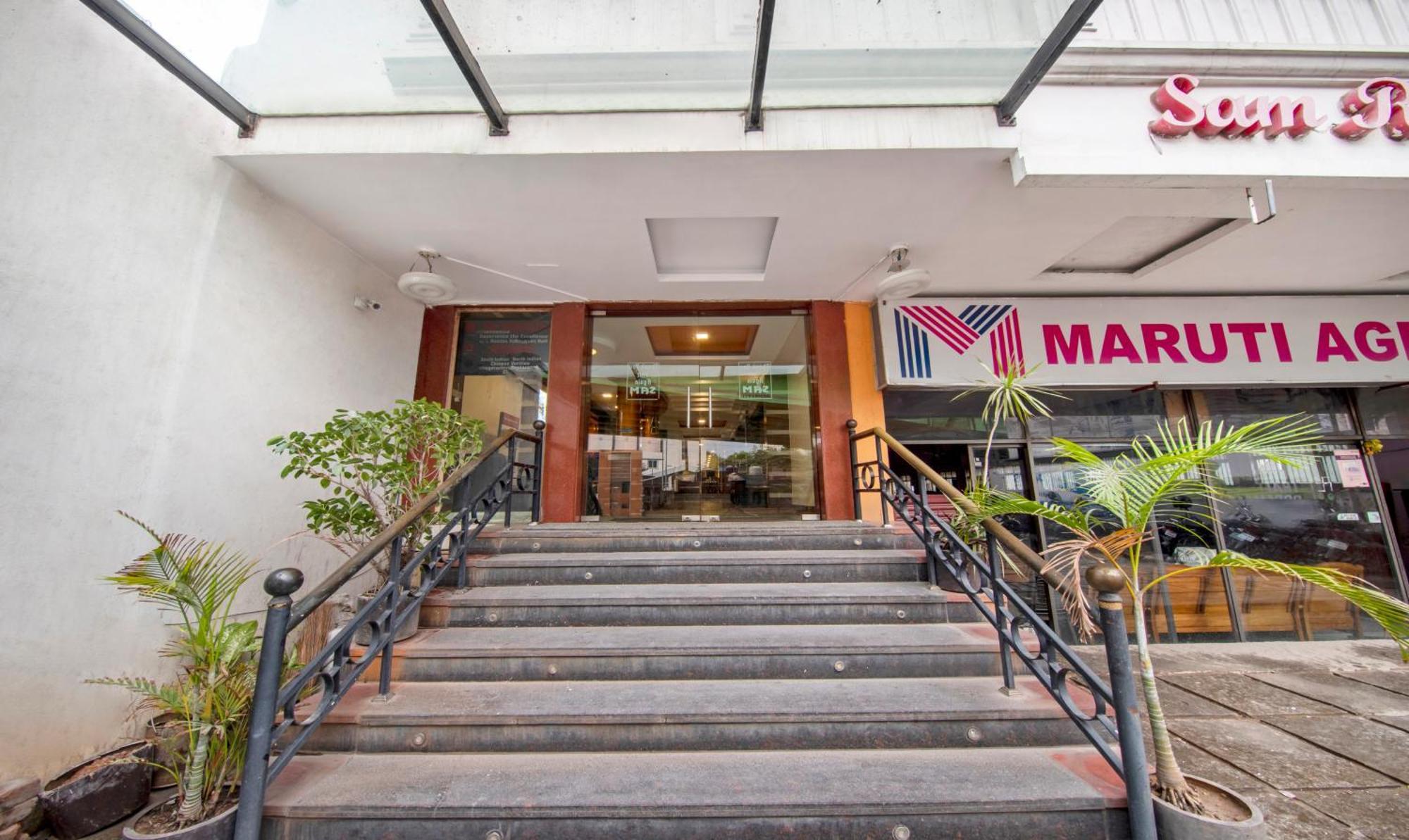 Treebo Sam Residency Ξενοδοχείο Κοϊμπατόρε Εξωτερικό φωτογραφία
